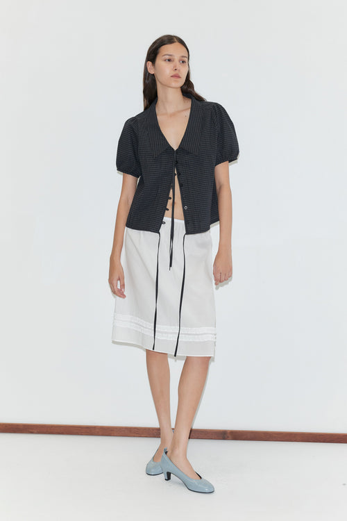 Fine Collar Top - Mono Grid